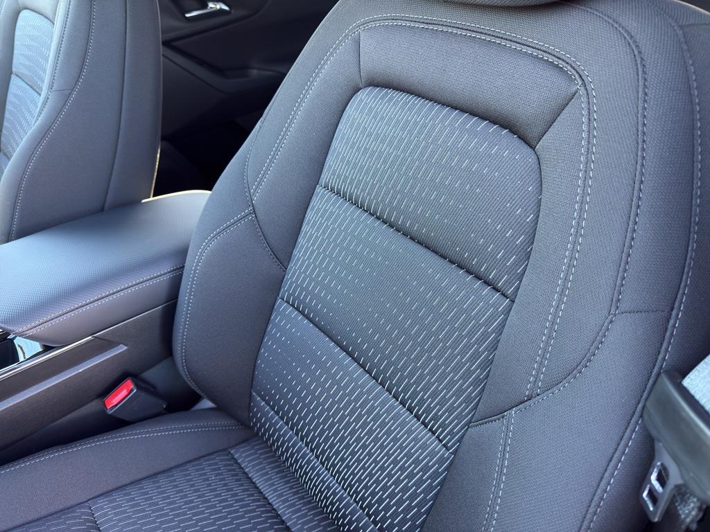 new 2026 Chevrolet Equinox car, priced at $32,755