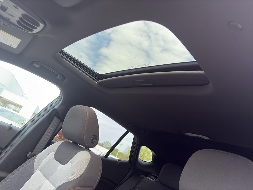 used 2024 Chevrolet Trax car, priced at $19,989