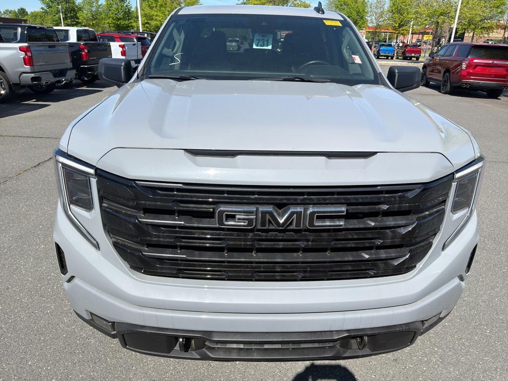 used 2024 GMC Sierra 1500 car, priced at $40,998