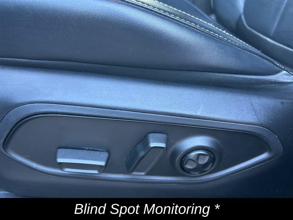 used 2021 Jeep Grand Cherokee L car, priced at $27,000