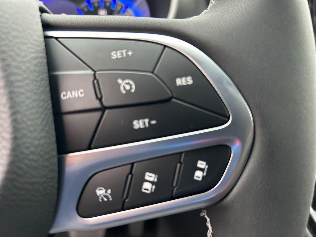 new 2026 Chrysler Pacifica car, priced at $44,560