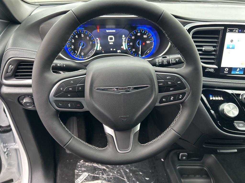 new 2026 Chrysler Pacifica car, priced at $44,560