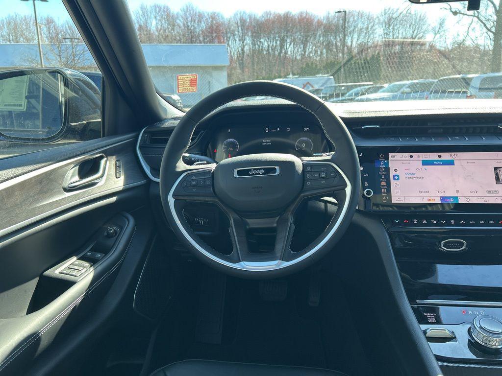 new 2026 Jeep Grand Cherokee car, priced at $49,245