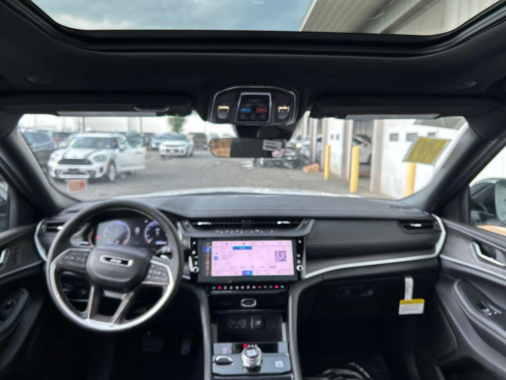 new 2026 Jeep Grand Cherokee L car, priced at $44,726