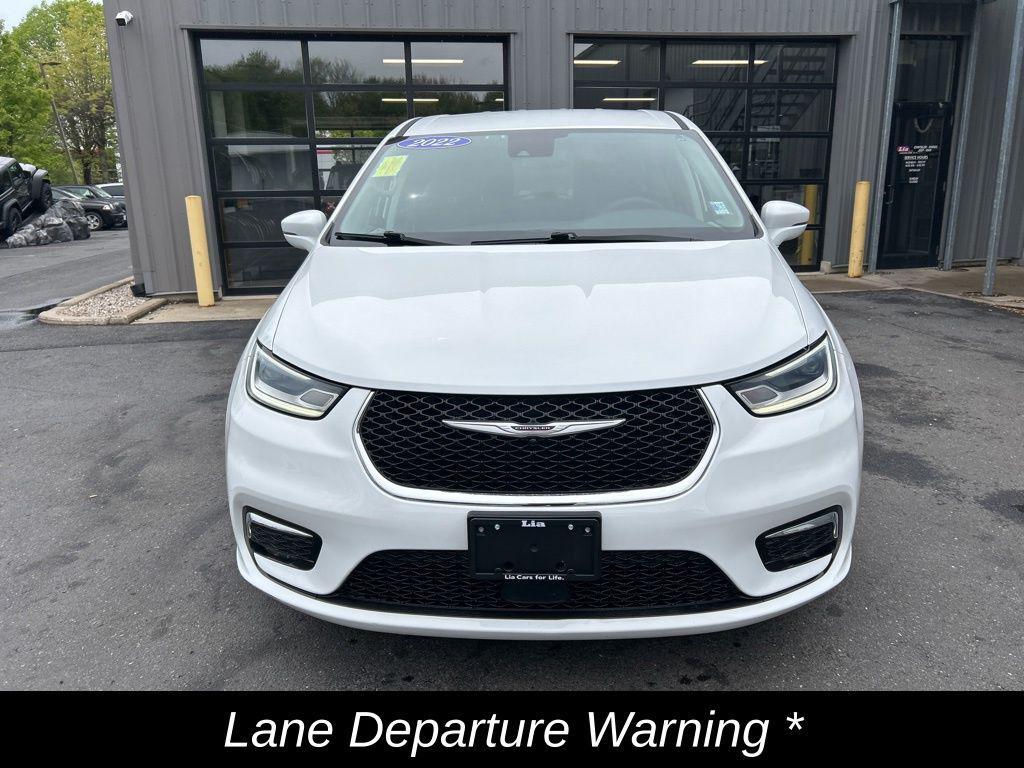 used 2022 Chrysler Pacifica Hybrid car, priced at $27,700