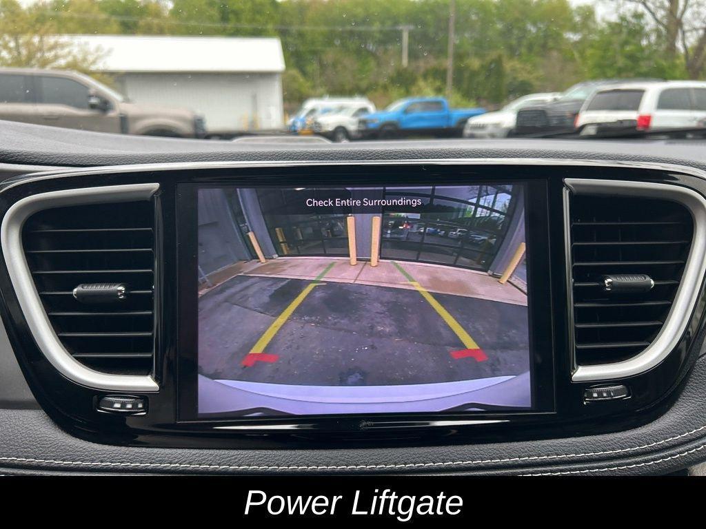 used 2022 Chrysler Pacifica Hybrid car, priced at $27,700