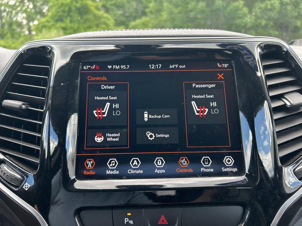 used 2019 Jeep Cherokee car, priced at $15,990