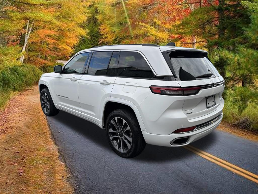 used 2023 Jeep Grand Cherokee car, priced at $37,693