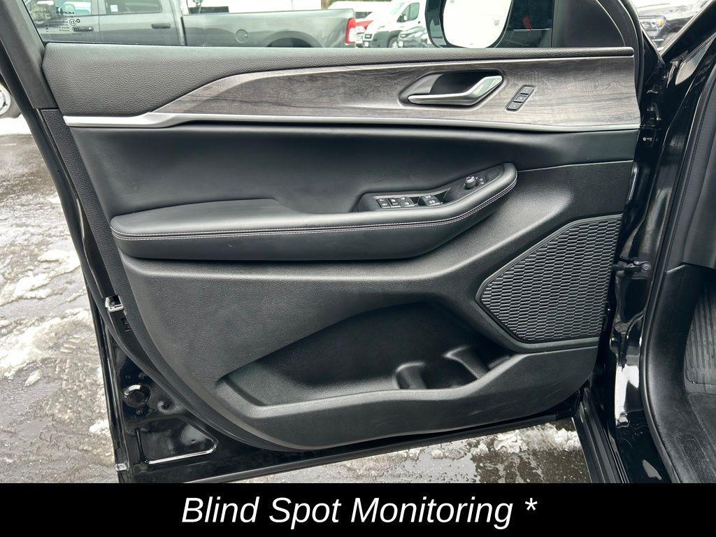 used 2024 Jeep Grand Cherokee L car, priced at $36,000