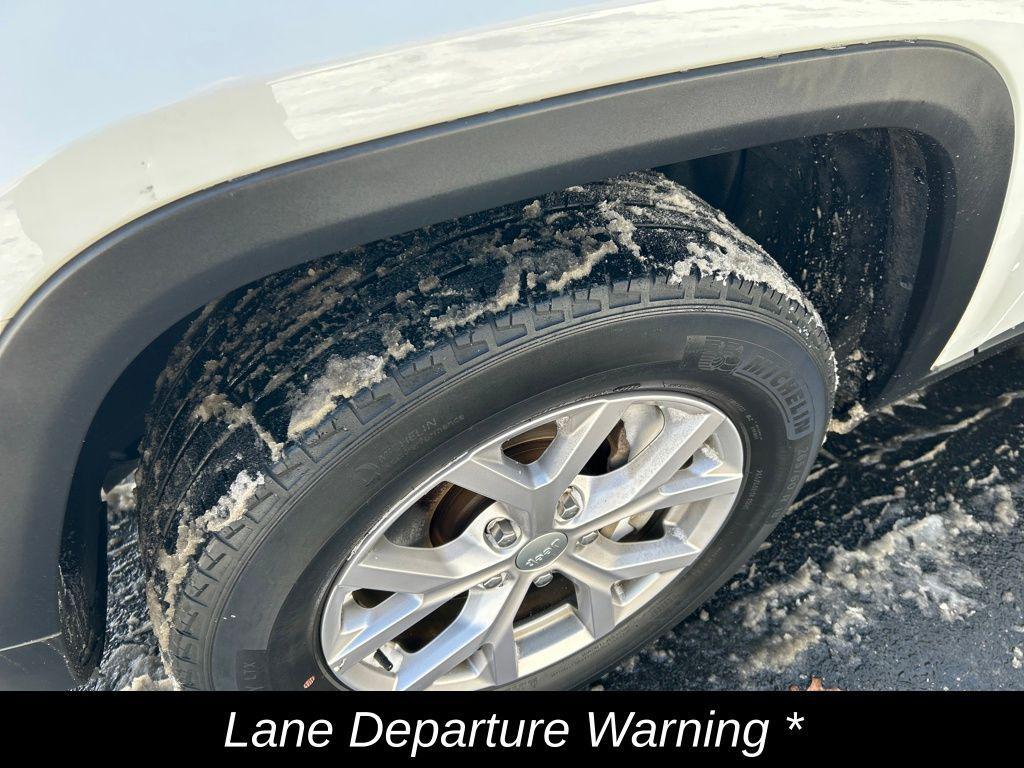 used 2022 Jeep Grand Cherokee L car, priced at $30,200