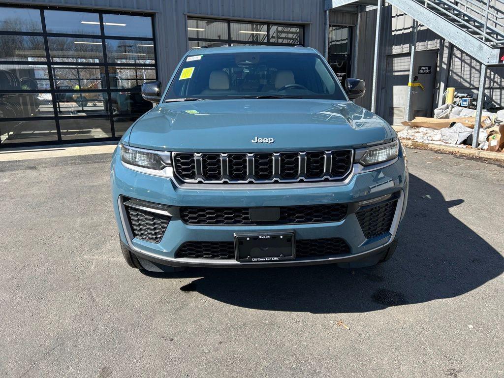 new 2026 Jeep Grand Cherokee car, priced at $46,655