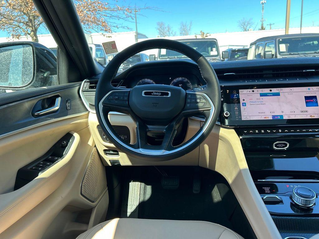 new 2026 Jeep Grand Cherokee car, priced at $46,655