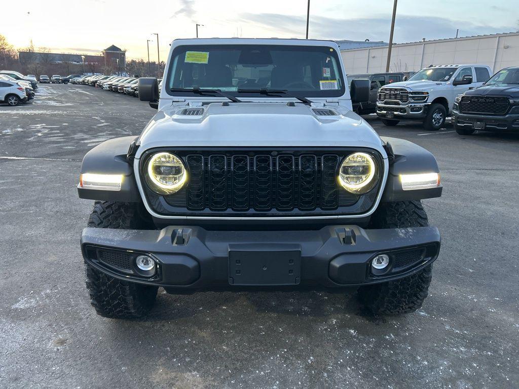 new 2026 Jeep Wrangler car, priced at $51,985