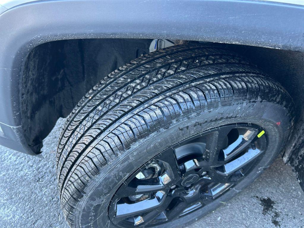 new 2026 Jeep Compass car, priced at $31,235