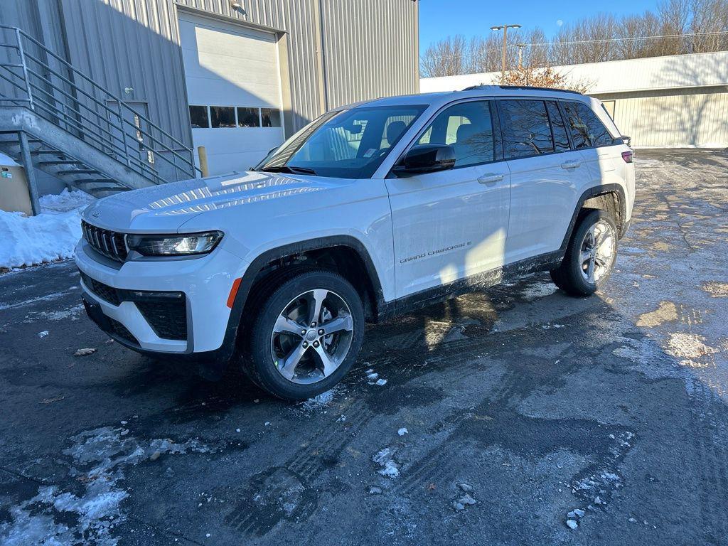 new 2026 Jeep Grand Cherokee car, priced at $47,510