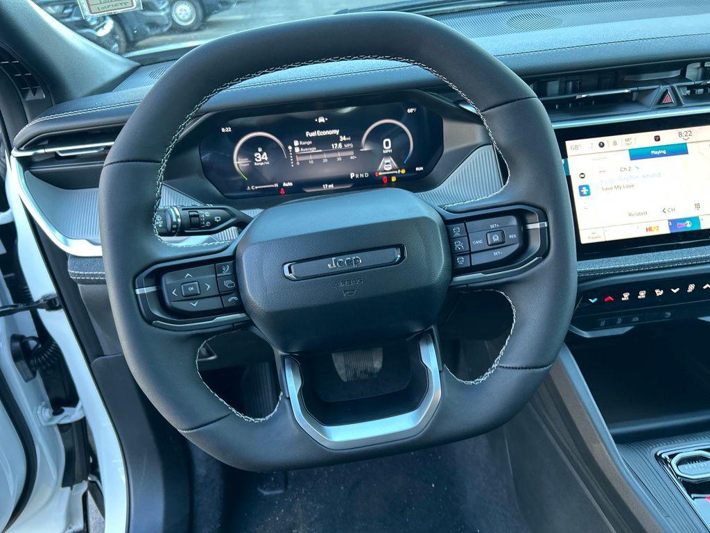 new 2026 Jeep Cherokee car, priced at $39,490