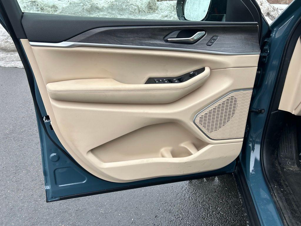 new 2026 Jeep Grand Cherokee L car, priced at $49,230