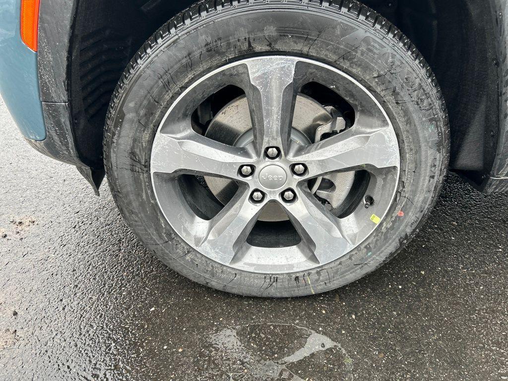 new 2026 Jeep Grand Cherokee L car, priced at $49,230