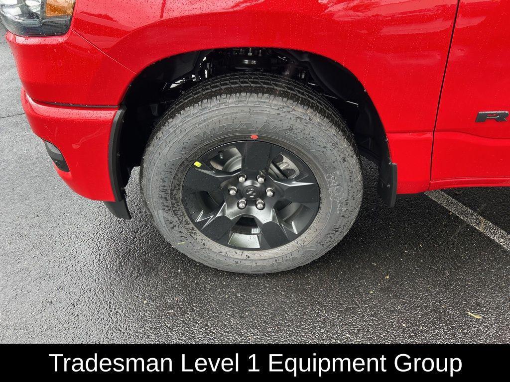 new 2025 Ram 1500 car, priced at $45,943