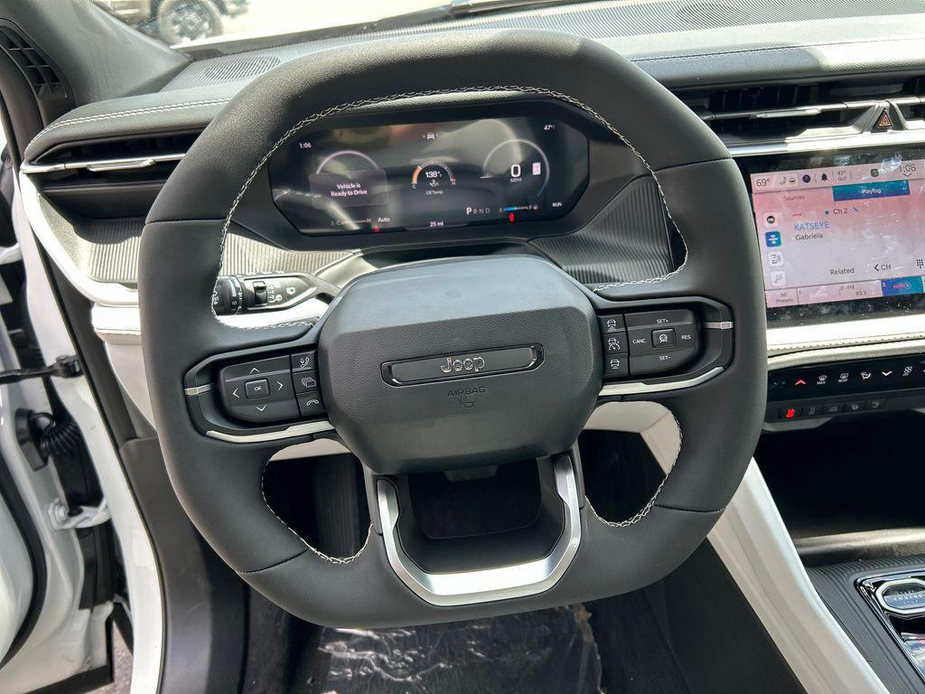 new 2026 Jeep Cherokee car, priced at $44,990