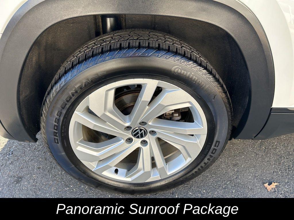 used 2021 Volkswagen Atlas car, priced at $21,700