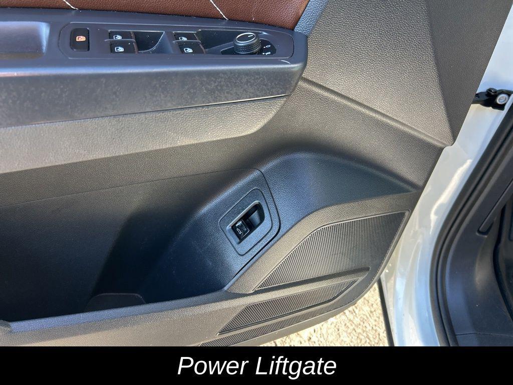 used 2021 Volkswagen Atlas car, priced at $21,700