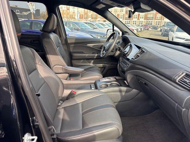 used 2022 Honda Passport car, priced at $30,317