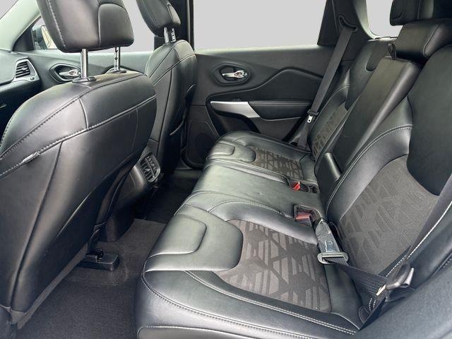 used 2022 Jeep Cherokee car, priced at $24,377