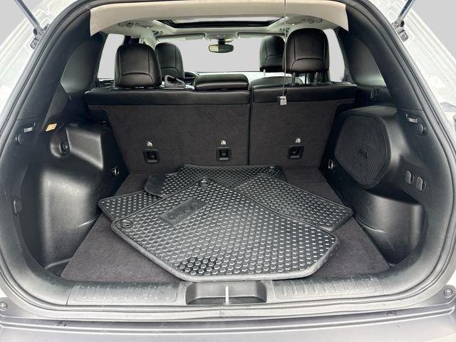 used 2022 Jeep Cherokee car, priced at $24,377