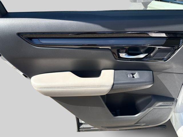 used 2023 Honda CR-V car, priced at $31,977