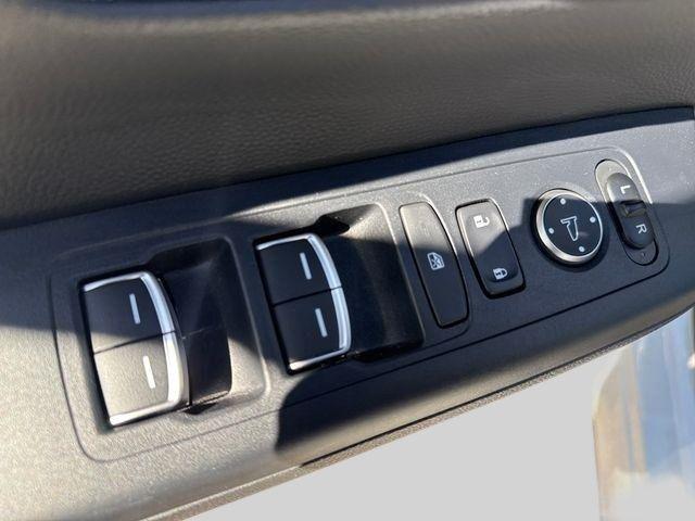 used 2023 Honda CR-V car, priced at $31,977