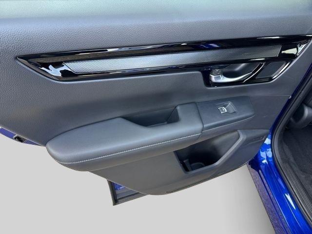 used 2023 Honda CR-V car, priced at $30,377