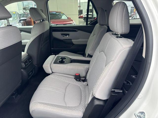 used 2023 Honda Pilot car, priced at $31,977