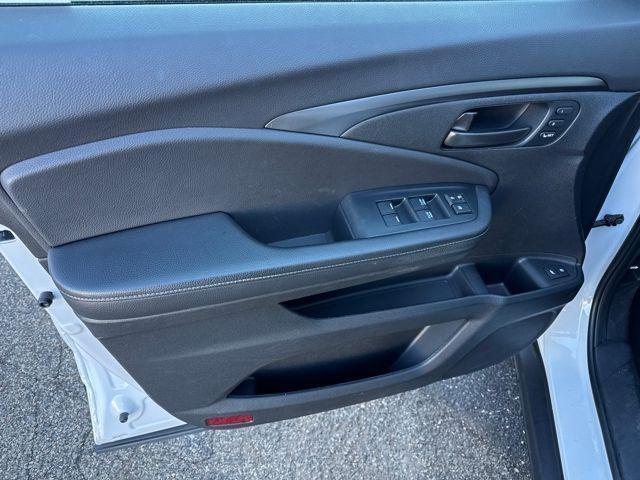 used 2023 Honda Passport car, priced at $30,577