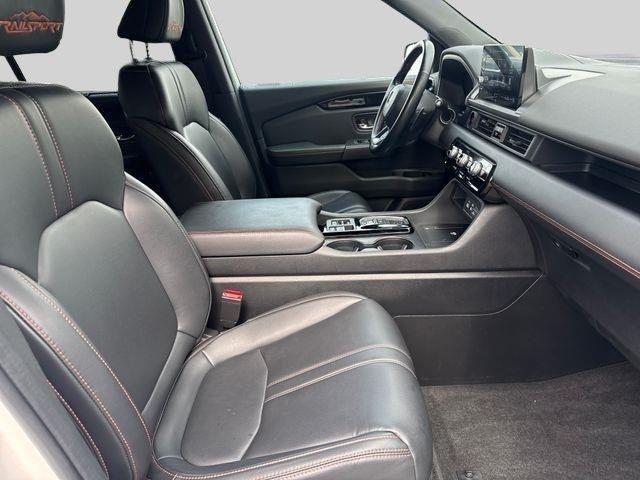 used 2023 Honda Pilot car, priced at $40,277