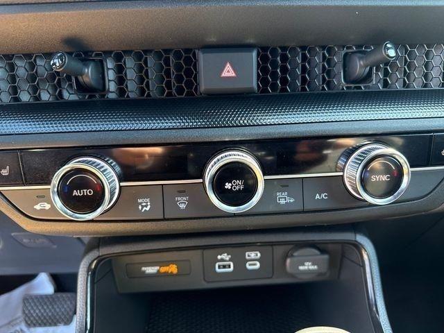 used 2024 Honda CR-V Hybrid car, priced at $32,577