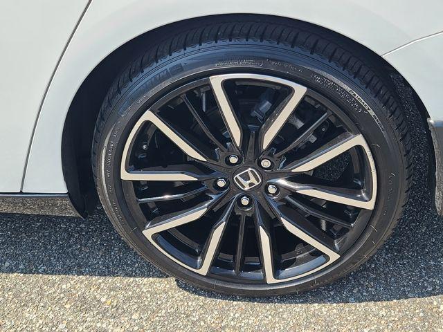 used 2024 Honda Accord Hybrid car, priced at $31,217