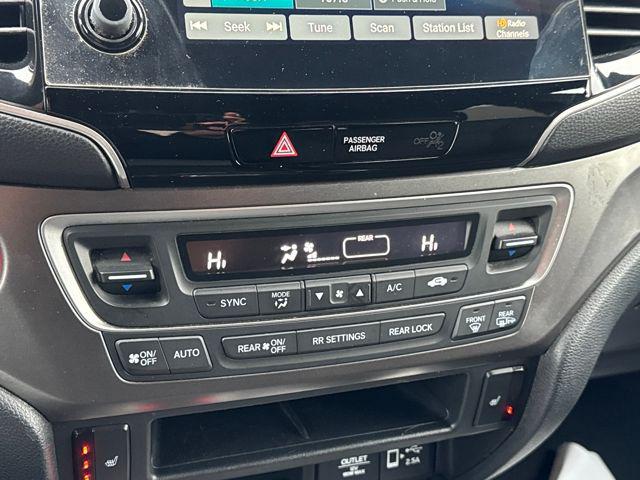 used 2022 Honda Pilot car, priced at $25,977