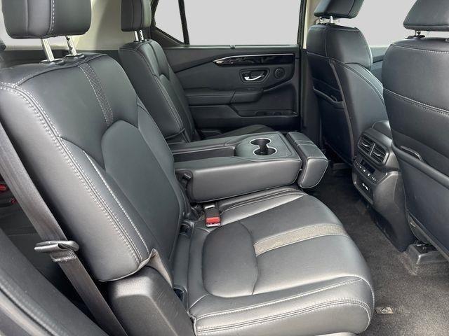 used 2023 Honda Pilot car, priced at $36,477