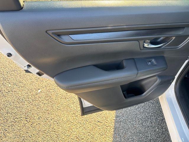 used 2025 Honda CR-V car, priced at $31,577