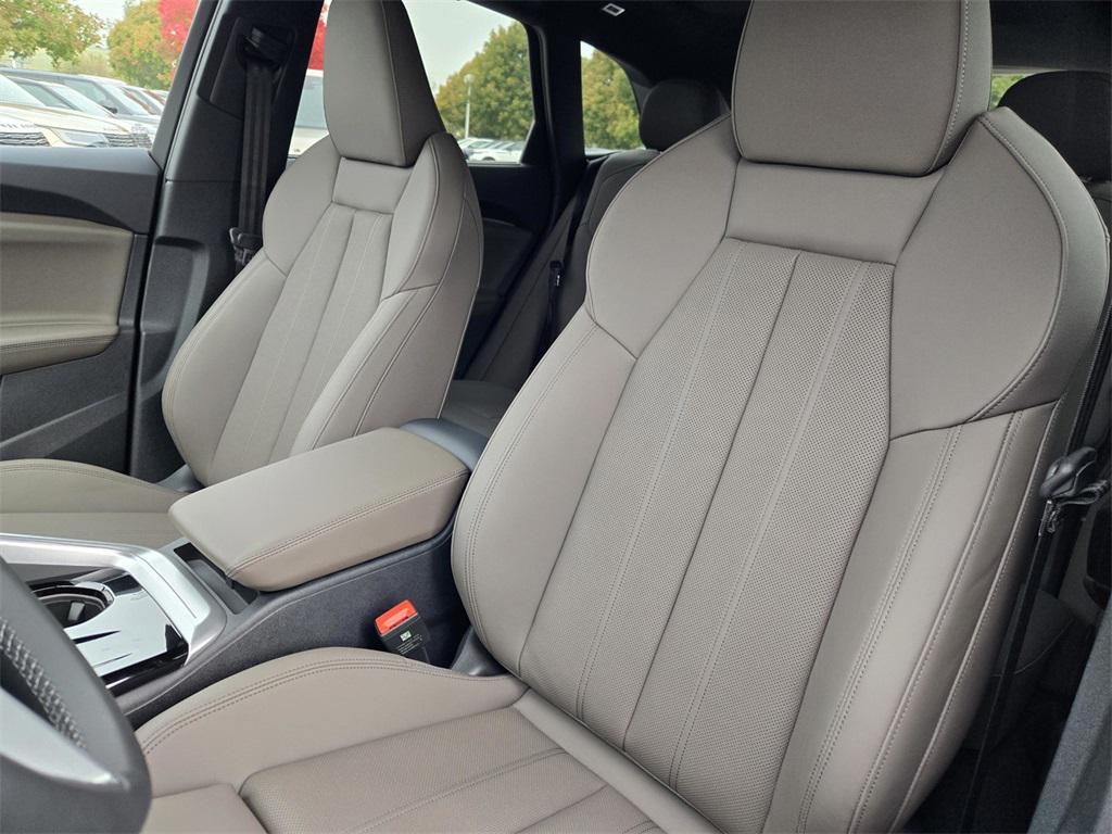 new 2025 Audi Q5 car, priced at $63,990