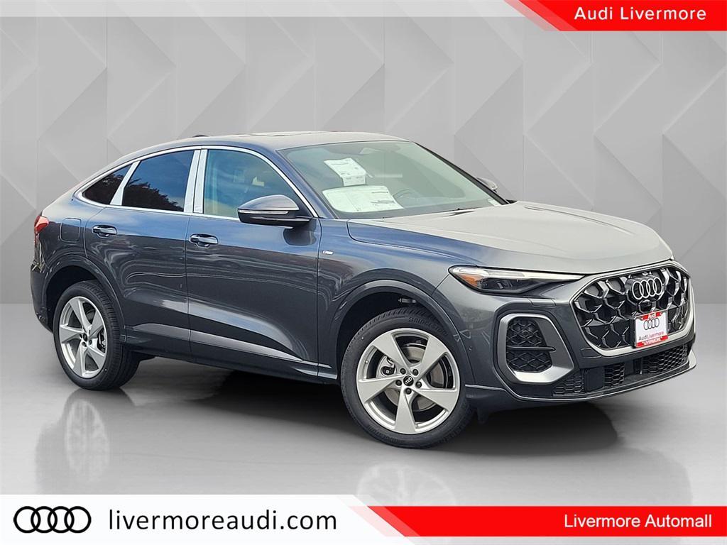 new 2025 Audi Q5 car, priced at $62,490