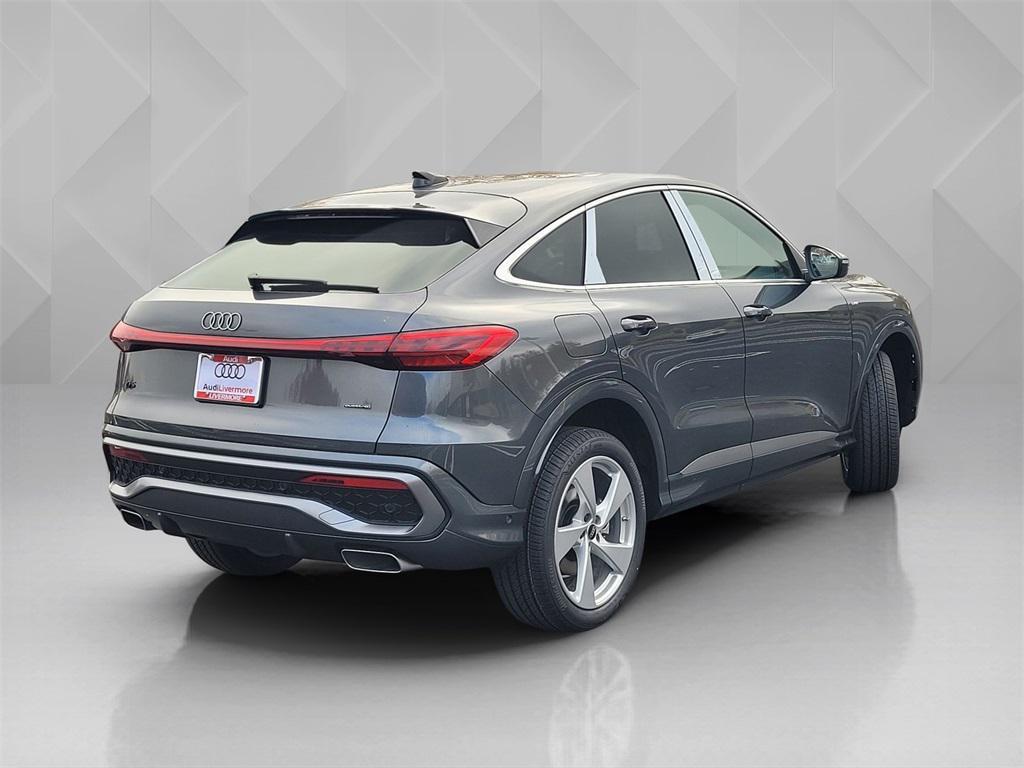 new 2025 Audi Q5 car, priced at $62,490