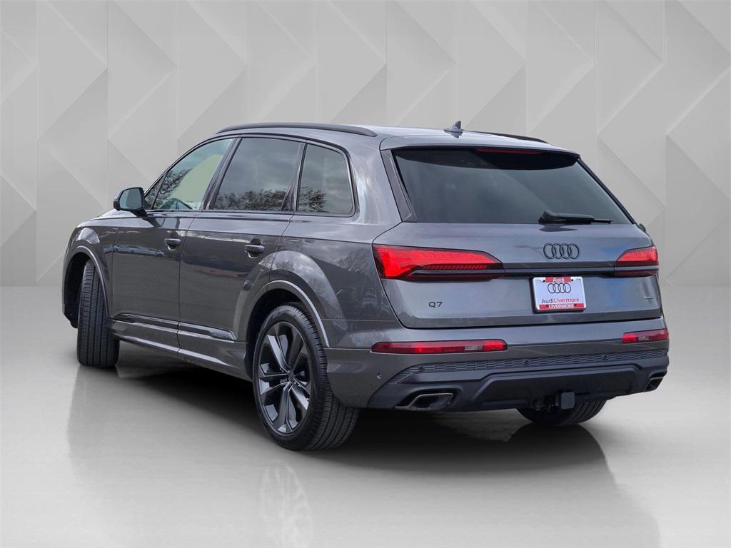 new 2026 Audi Q7 car, priced at $74,410