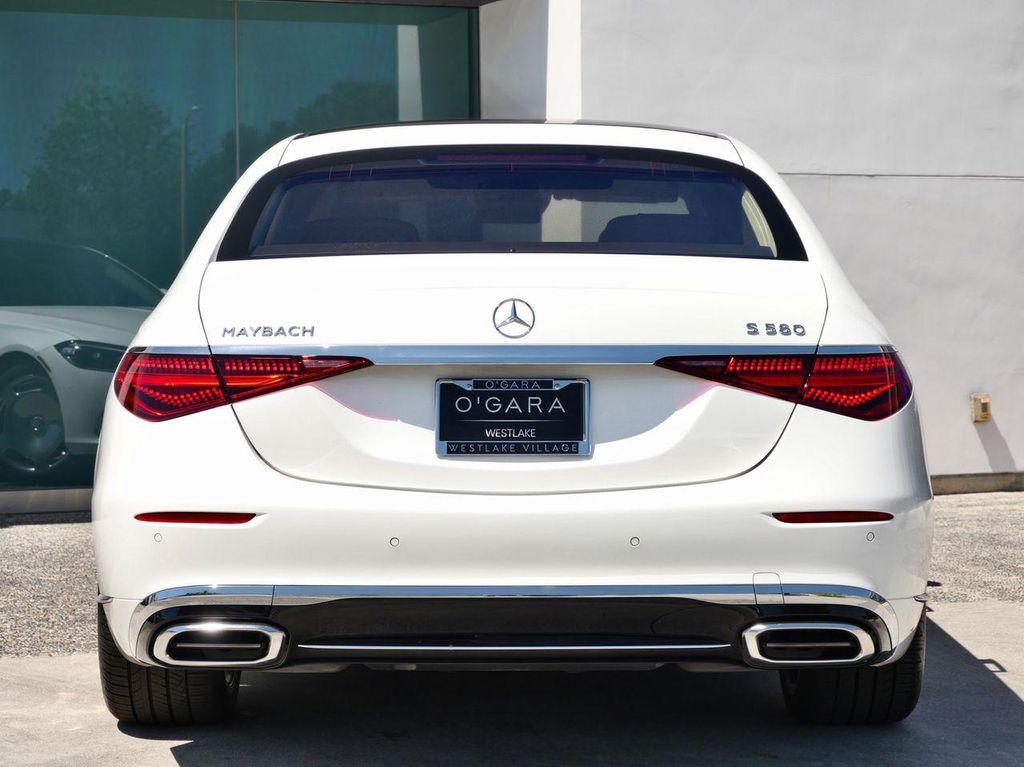 Mercedes-Benz S-Class view 5