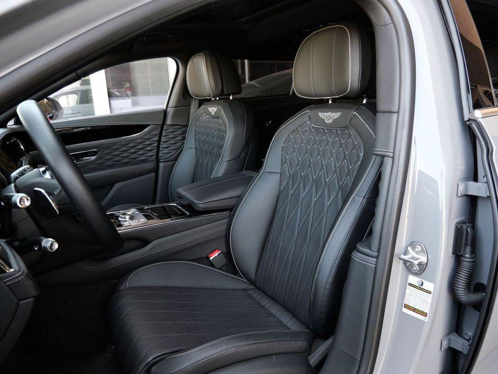 Bentley Flying Spur view 16