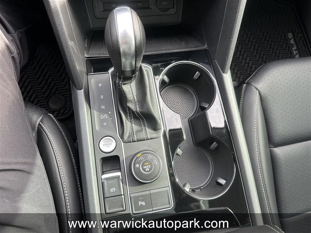 used 2022 Volkswagen Atlas car, priced at $30,995