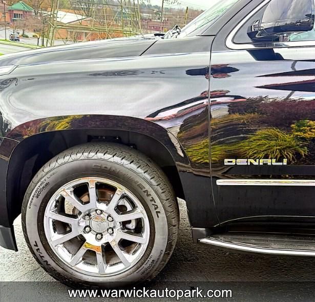 used 2019 GMC Yukon XL car, priced at $33,995