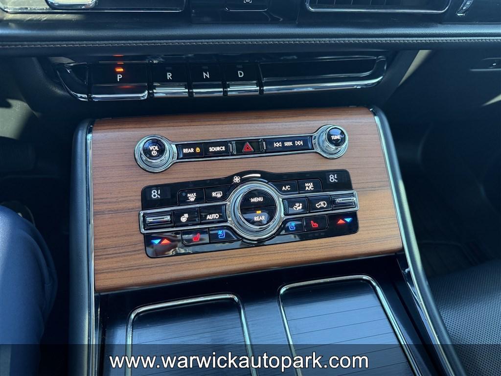 used 2020 Lincoln Aviator car, priced at $27,995