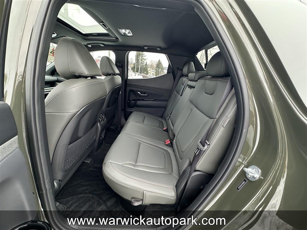 used 2025 Hyundai SANTA CRUZ car, priced at $33,968